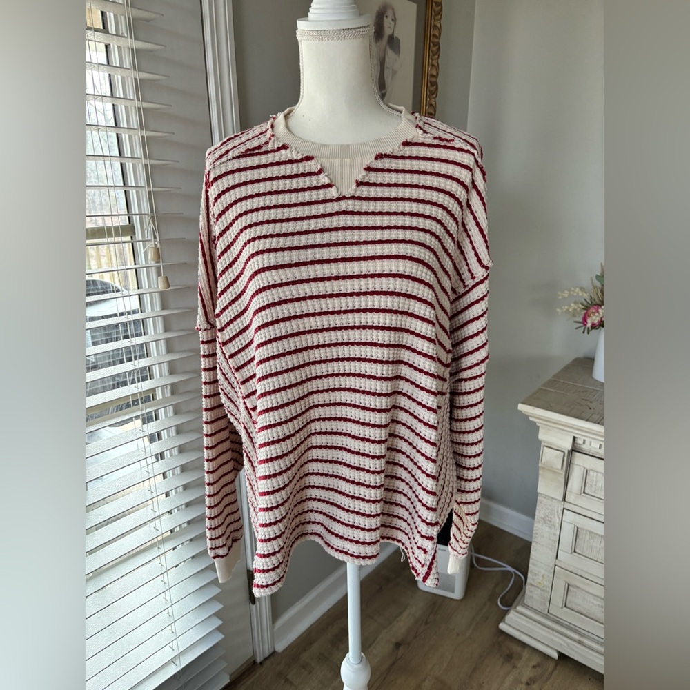 American Eagle maroon and cream long sleeve oversized shirt size small EUC